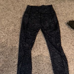 lululemon crop leggings